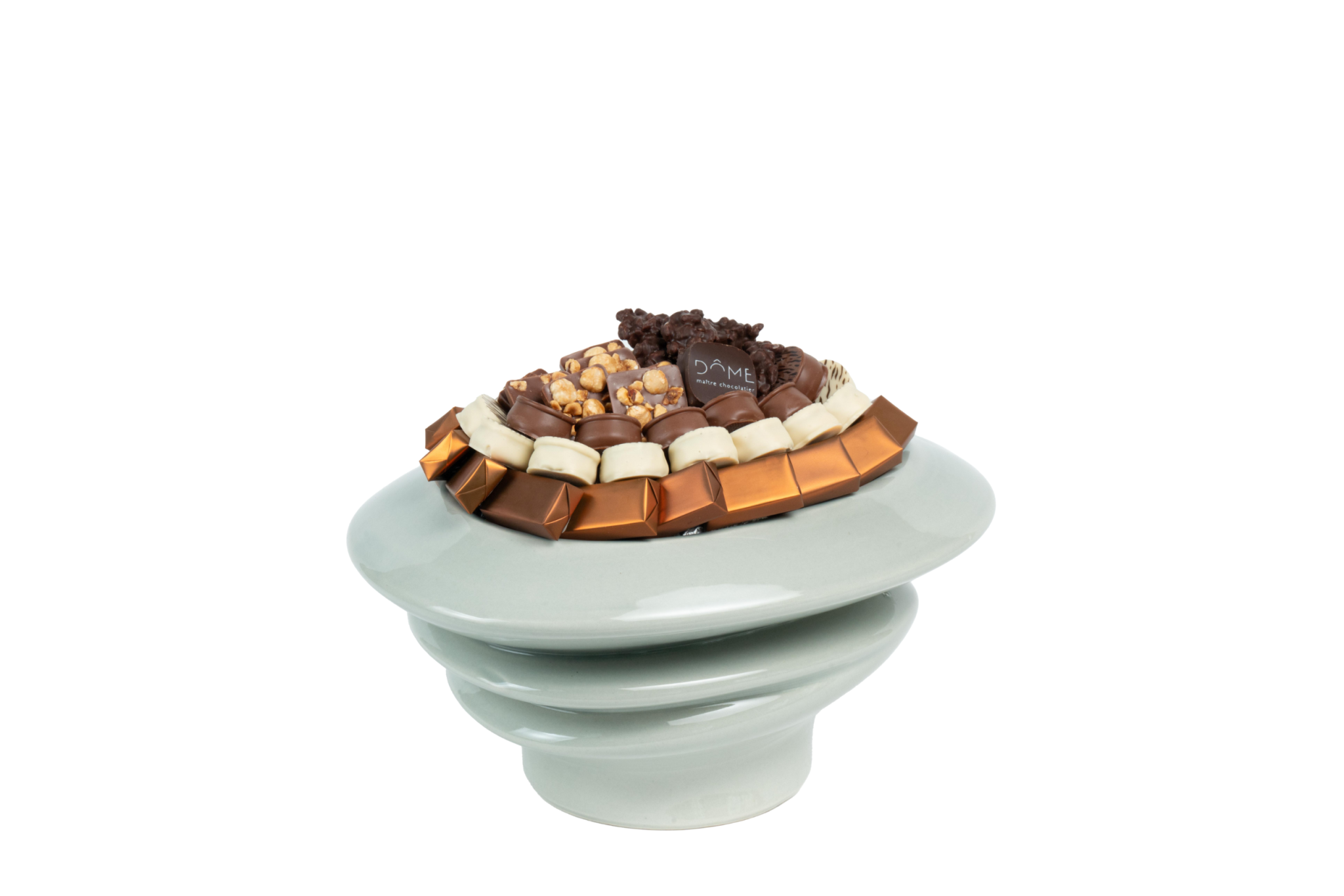 Coupe en Porcelaine garnie de chocolat