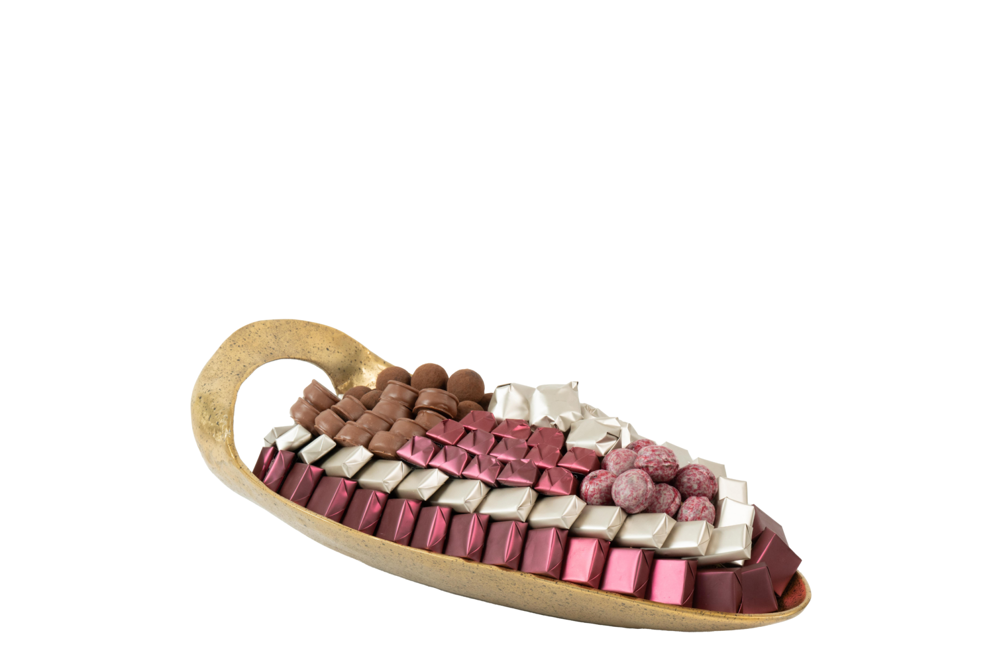 Coupe en métal garnie de chocolat
