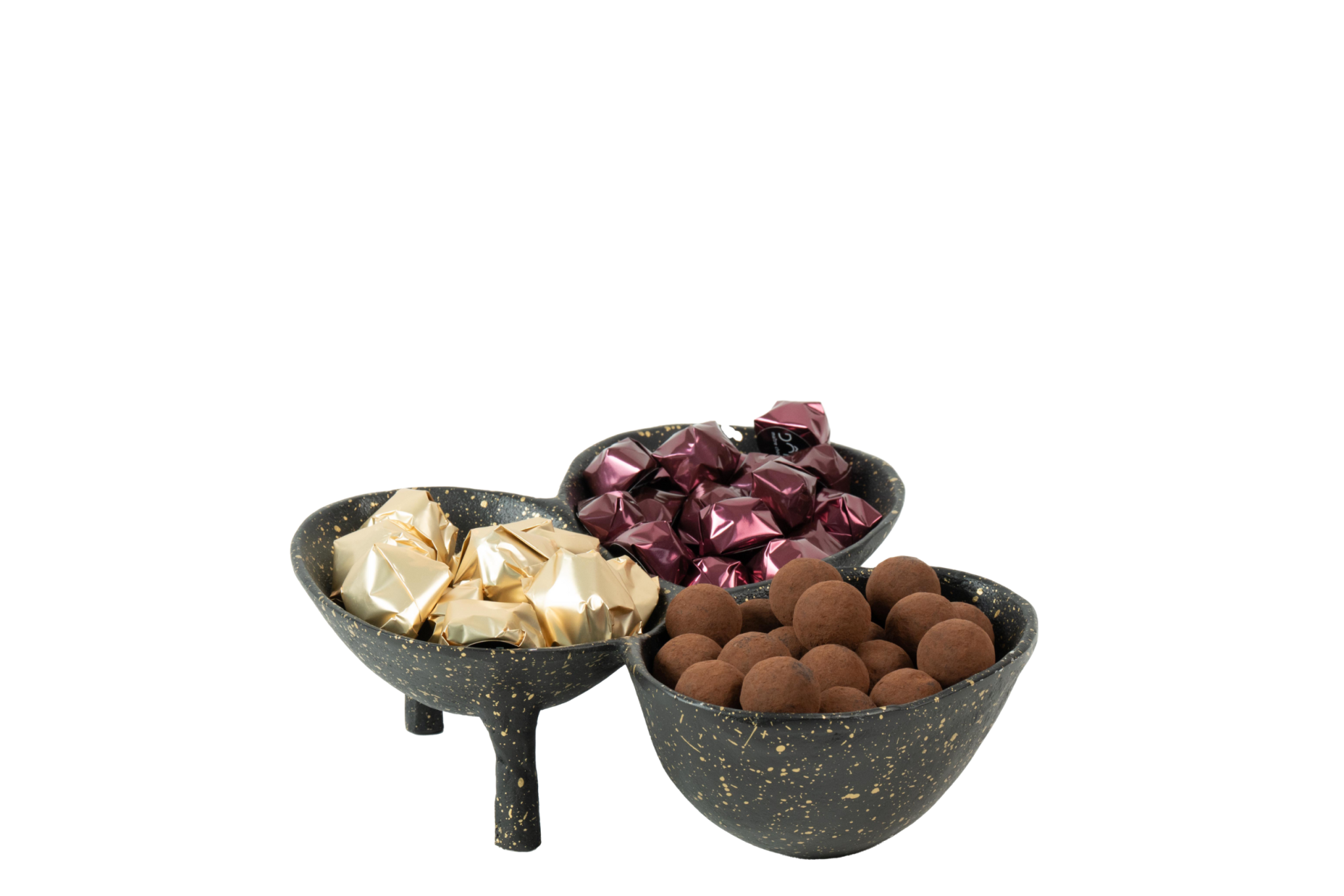 Coupe en métal garnie de chocolat