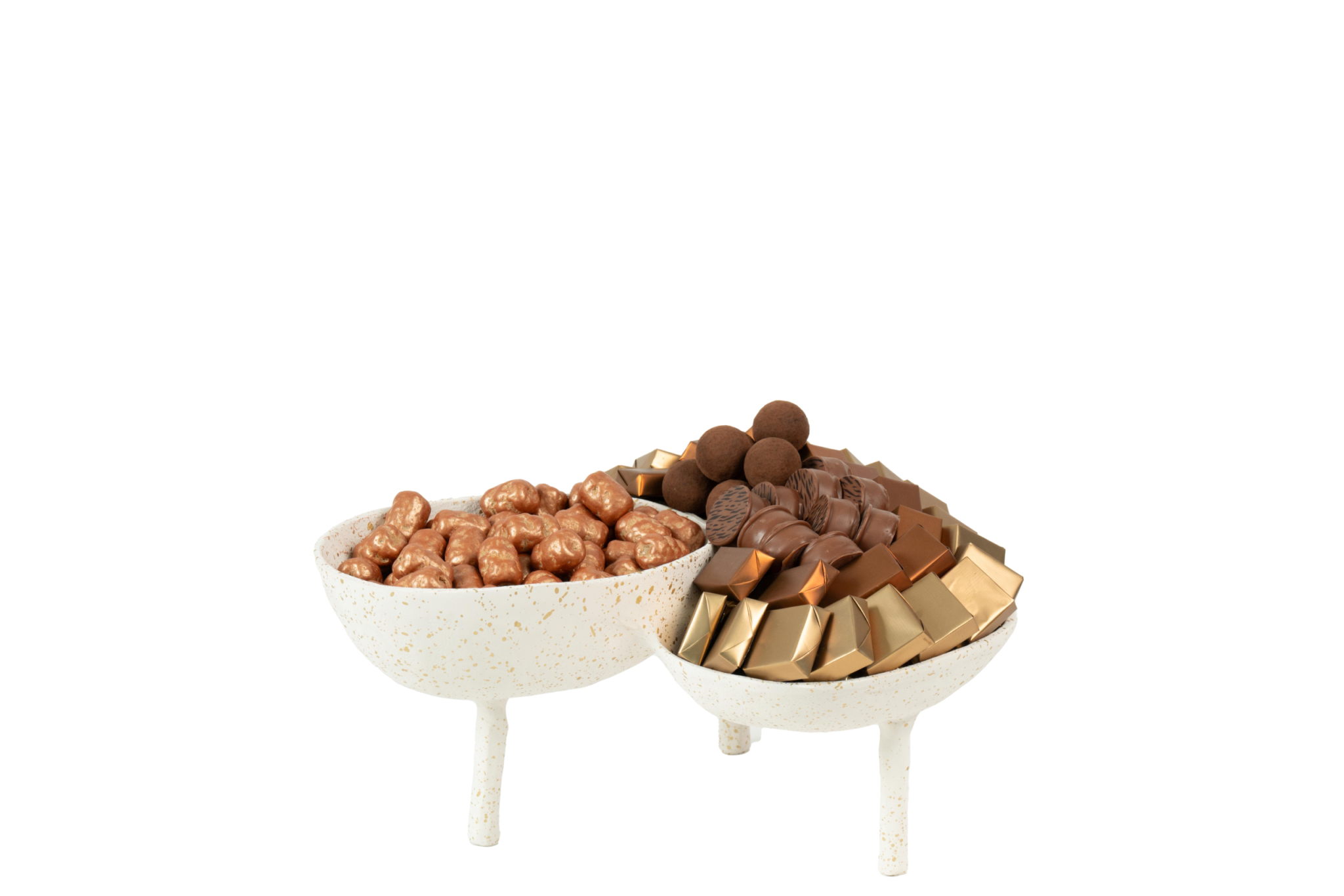 Coupe en métal garnie de chocolat